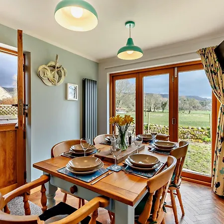 3 Bed In Leyburn 94415 Ferienhaus Redmire