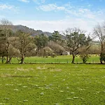 3 Bed In Leyburn Oc-94415 Holiday home Redmire