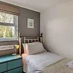 3 Bed In Leyburn Oc-94415 Holiday home