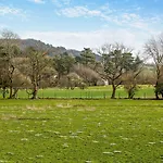 3 Bed In Leyburn Oc-94415 Holiday home Redmire