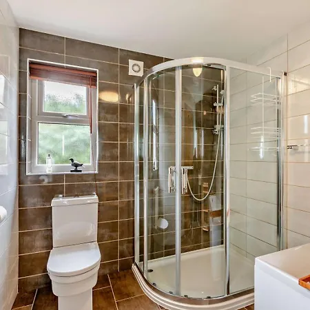 3 Bed In Leyburn 94415 *